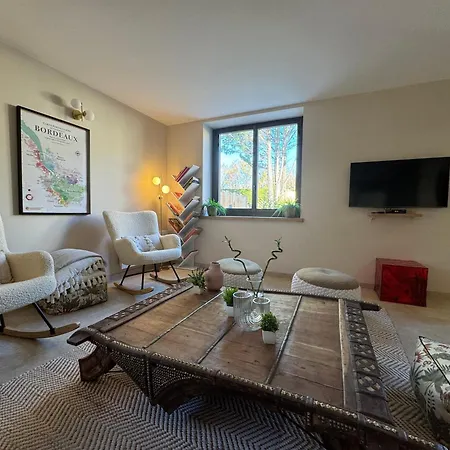 L'escapade D'emilion Naujan-et-Postiac